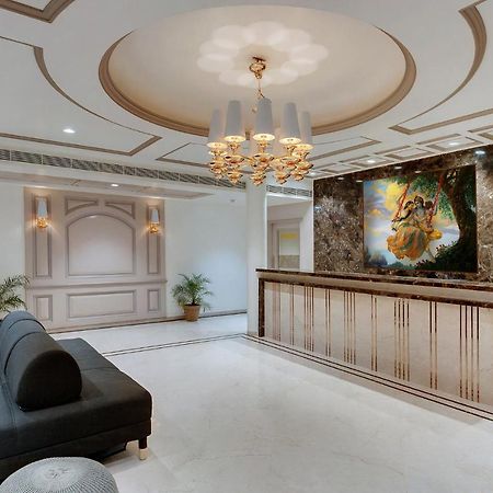 Hotel Guruprerna Dwārka Exteriör bild